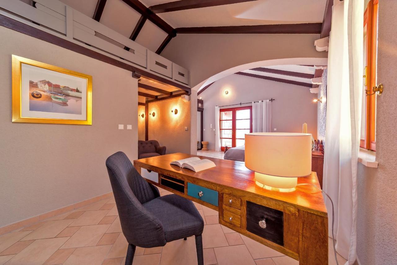 Hvar Boutique Villas - Villa Terra Rossa フヴァル エクステリア 写真